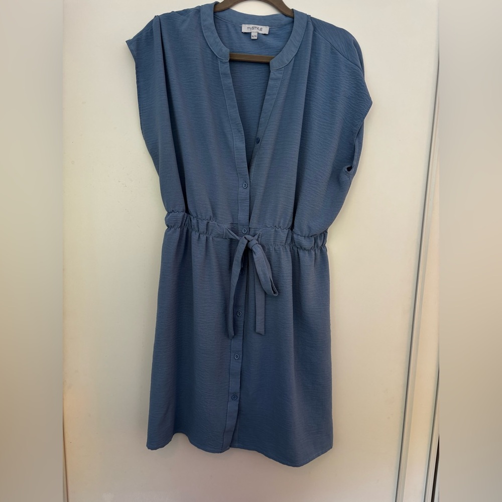 Blue Sleeveless Scoop Neck Sheath Mini Dress